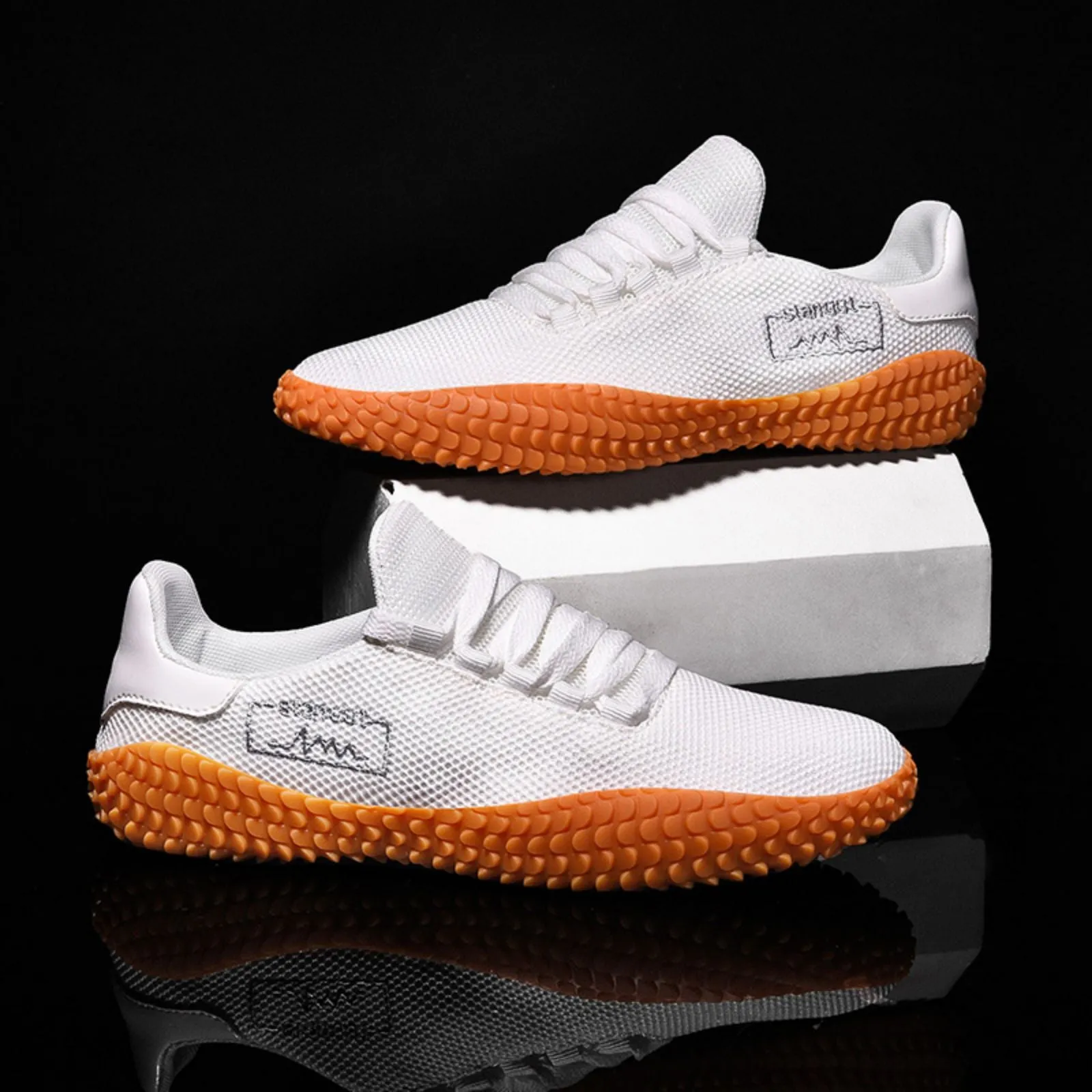 Barefoot Tennis Shoes for Men and Women Breathable Lightweight Cross Training Shoes Trail Running Shoes Gump Sneakers