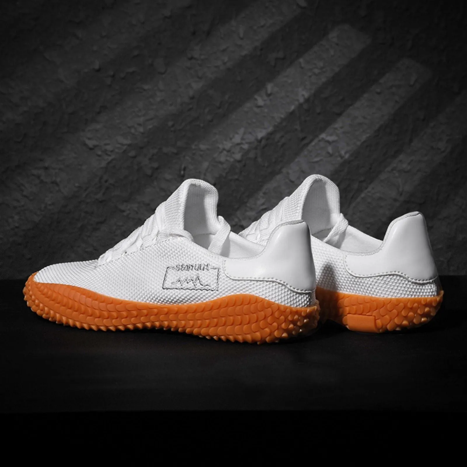 Barefoot Tennis Shoes for Men and Women Breathable Lightweight Cross Training Shoes Trail Running Shoes Gump Sneakers