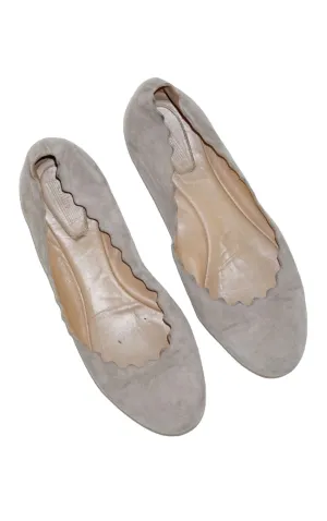 CHLOE Lauren Scalloped Grey Suede Ballerina Flats