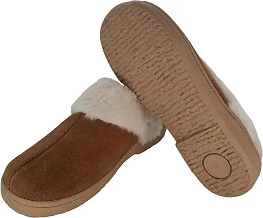 Clarks Indoor and Outdoor Tan Slipper Cozy Wool Mule Slip-On Fur Lined Clogs