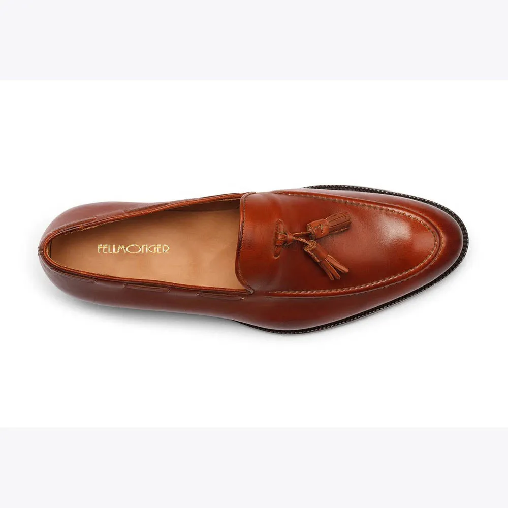 Classic Sharp Tassel Loafers