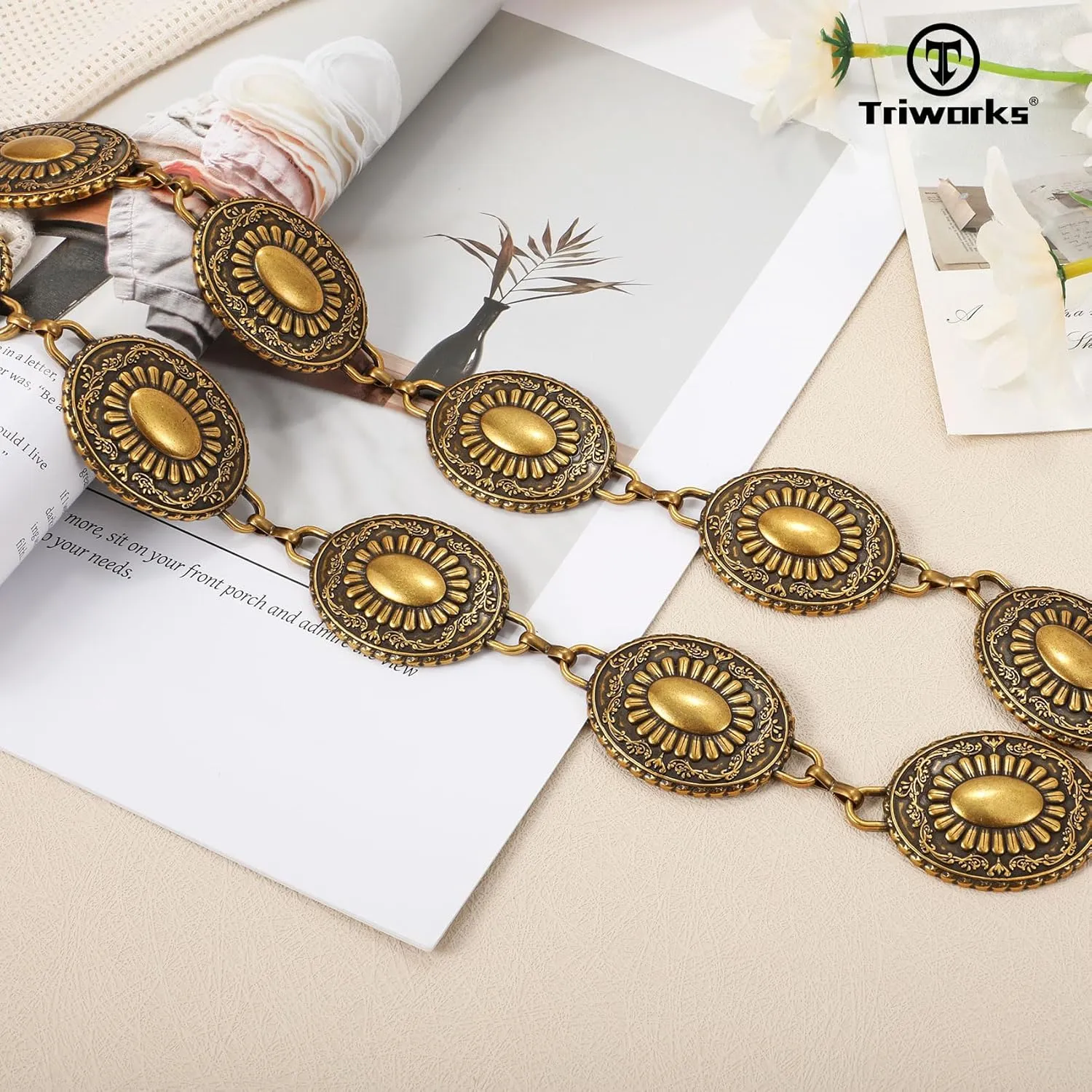 Western Belts for Women, Cowgirl Gold Chain Belt, Metal Concho Belts for women Dresses Jeans Country Concert Outfit